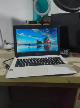 Laptop Asus RAM 10GB