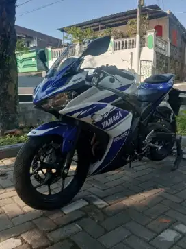 Yamaha YZF R25 GP Edition