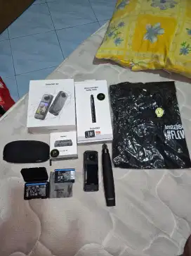 Insta 360 X4 Fullset+Addon Battey+Invisible Stick+Memory 512gb