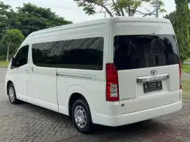 HIACE PREMIO 2.8 MT 2021 TERAWAT