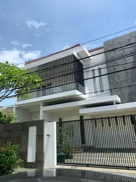 RUMAH BONUS FURNISH JEMURSARI dkt Nginden Klampis Manyar Araya