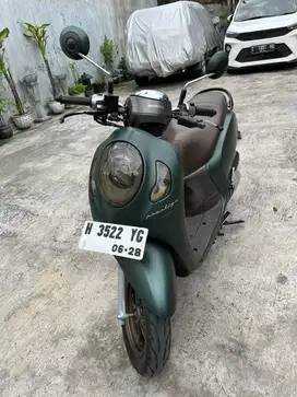 SCOOPY PRESTIGE 2023