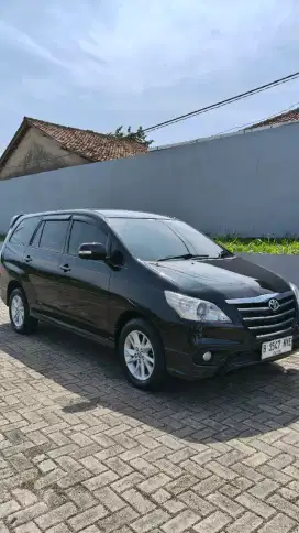 Toyota Kijang Innova G AT Diesel 2012