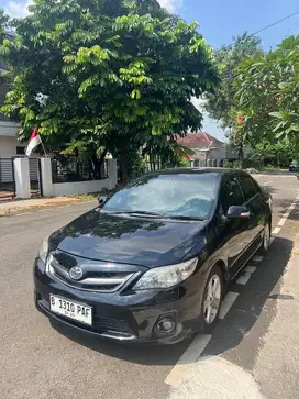 Toyota Corolla Altis V 2013