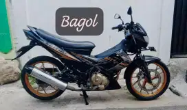 Dijual Motor Cakep Satria FU 150 Spesial Edition GOLD Hitam