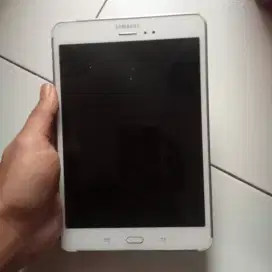 Tab Samsung A8. Ram 2/16. Matot, mesin segel. Cikutra
