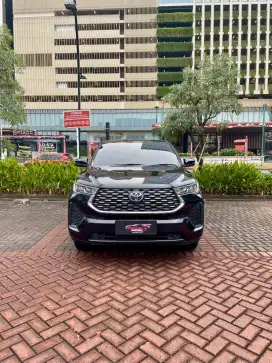 Toyota Innova Zenix 2.0 V CVT 2023