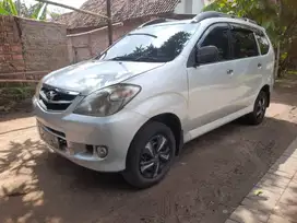 Daihatsu Xenia Li 2005 plat S Ferry mobil bekas sekoto kediri