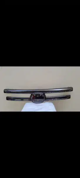 GRILL Avanza TRD sportivo