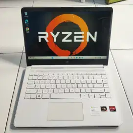 HP 14s FQ1004AU Ryzen 5 5500 512GB/8GB IPS Backlit win 11