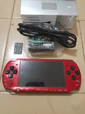 PSP Slim Seri 3000 Memory 8gb Fullgame Mines gak ada batre dan layar