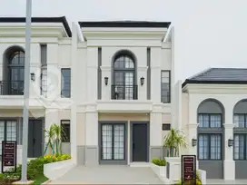 Rumah View Langsung Golf 2 Lantai Lokasi Dekat AEON Mall Sentul Bogor