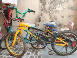Jual sepeda anak 2 Unit sekaligus