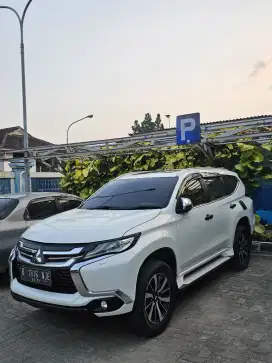 All new Pajero Sport Dakar Diesel