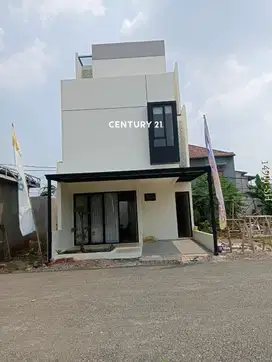 Dijual Rumah Brandnew Mewah 3 Lantai Dekat Stasiun MRT
