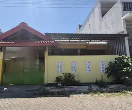 Rumah Darmo Harapan Indah