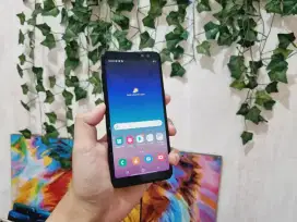 SAMSUNG A8 2018 RAM 4/32GB DUALSIM NO MINUS SEIN