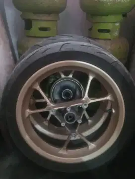 Velg standarr aeroxx old ban masih tebell no minuss