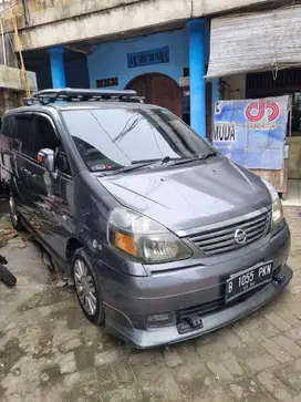 Nissan Serena HWS 2011 Termurah