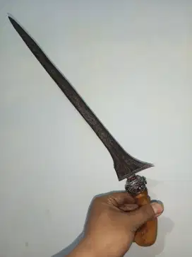 Keris jalak sangu tumpeng original sepuh