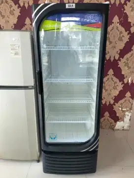 JUAL SHOWCASE GEA 260 LITER ORI BAGUS
