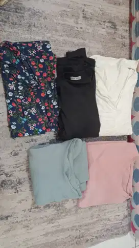 Preloved atasan wanita ambil semua 50k aja