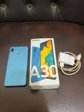 Samsung A30 Biru 4/64 Mulus