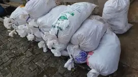 Puing gratis silakan ambil