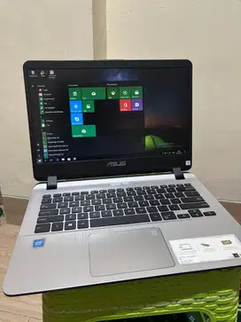 Laptop ASUS Second like new