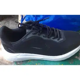 Sepatu eagle size 44 new