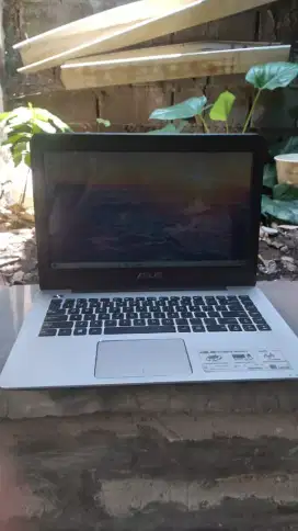 Laptop murah normal