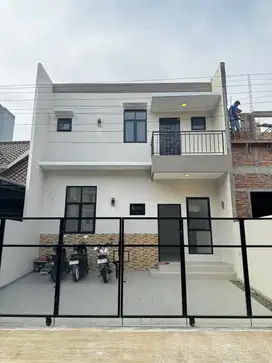 Di Jual Rumah Baru Metland Puri