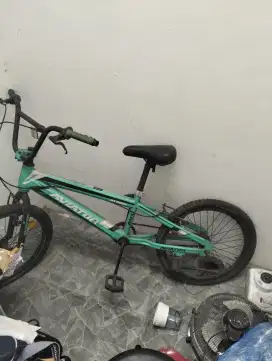 Sepeda BMX Aviator Asli