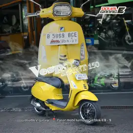 VESPA SPRINT IGET ABS 2022 YELLOW 
LOW KM 6rb