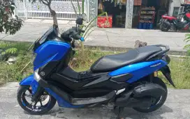 NMAX old 2018 biru