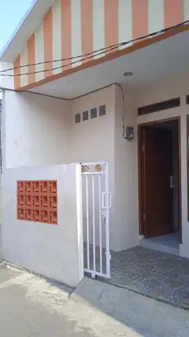 Rumah murah baru renovasi di jln bintara 17 kota bekasi