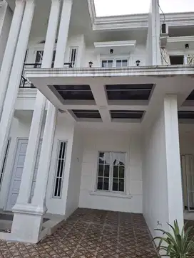 RUMAH DIJUAL CEPAT SEMI FURNISH DI Depok