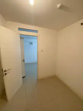 Sewa Apartemen Bassura 2 kamar  ada AC