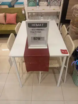 Leva multipurpose table