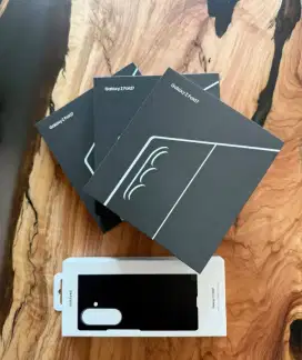 samsung zfold 7 12/512 garansi resmi barang baru free case ori