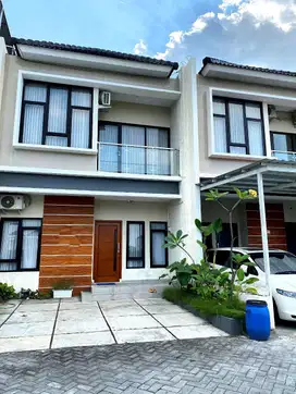 Rumah cluster mewah Gentan bonus furnish strategis