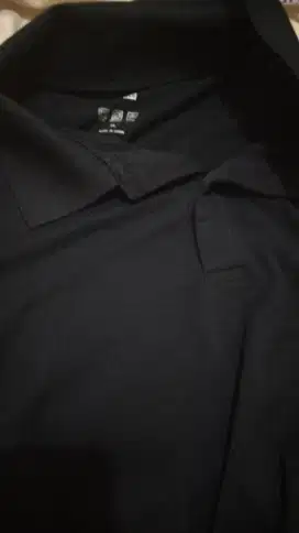 UNIQLO AIRISM POLO SIZE XL HITAM