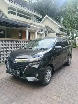 Toyota Avanza G 2021 manual 1.3 hitam low kilometer rwd kredit murah