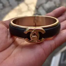 Chanel Bracelet CC Leather second original