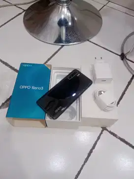 Oppo reno 3 8/128gb