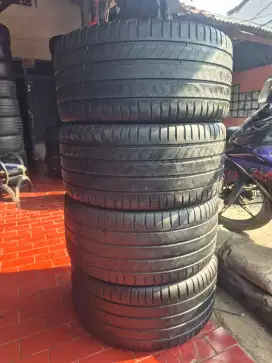 Ban copotan porcshe mechlin Lalutide sport3 295/35 R21 85% 2021..4pcs