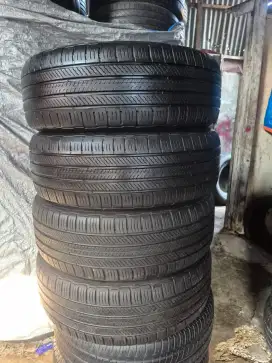 Ban copotan mazda CX5 mechlin premacy4 suv 225/55 R19 2023..4pcs