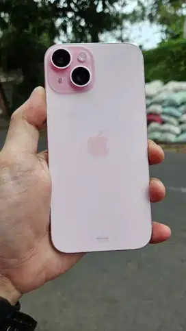 Iphone 15 pink 128GB Resmi ibox