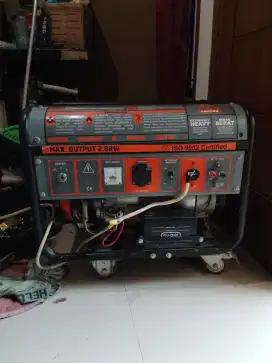 Di jual genset bensin seken