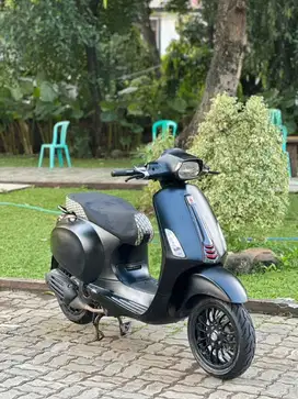 FORSALE VESPA SPRINT NOTTE 2019